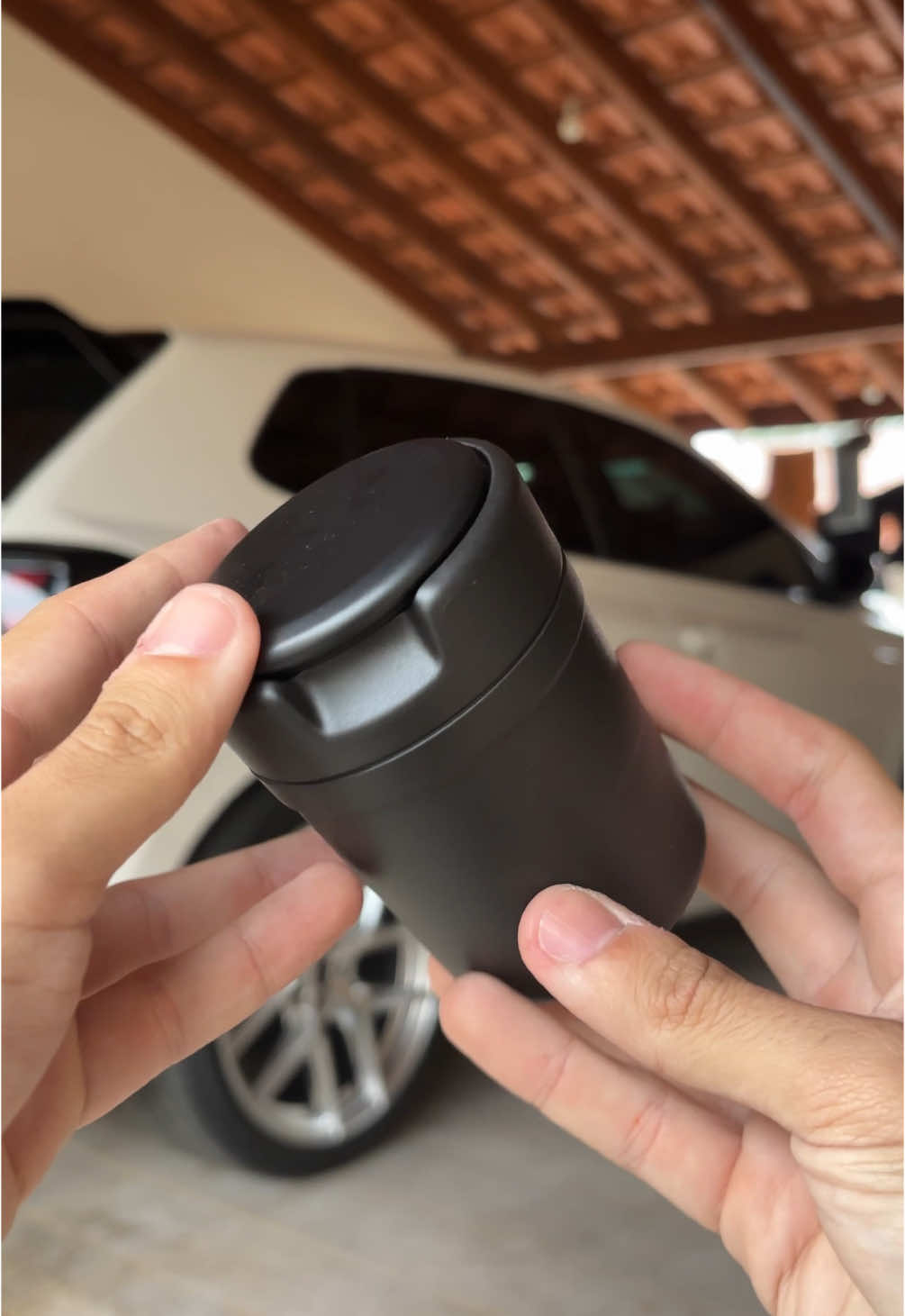 Cinzeiro original Volkswagen polo e Virtus. Deixei o link no destaque do Instagram!  #carro #virtus #polo #volkswagen 