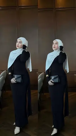 Warna hitam juga cantik #ootdfashion #ootdhijabsimple #OOTD #ootdsimple #outfitoftheday #outfitideas #outfitinspiration #classyoutfit #elegant #spilloutfit 