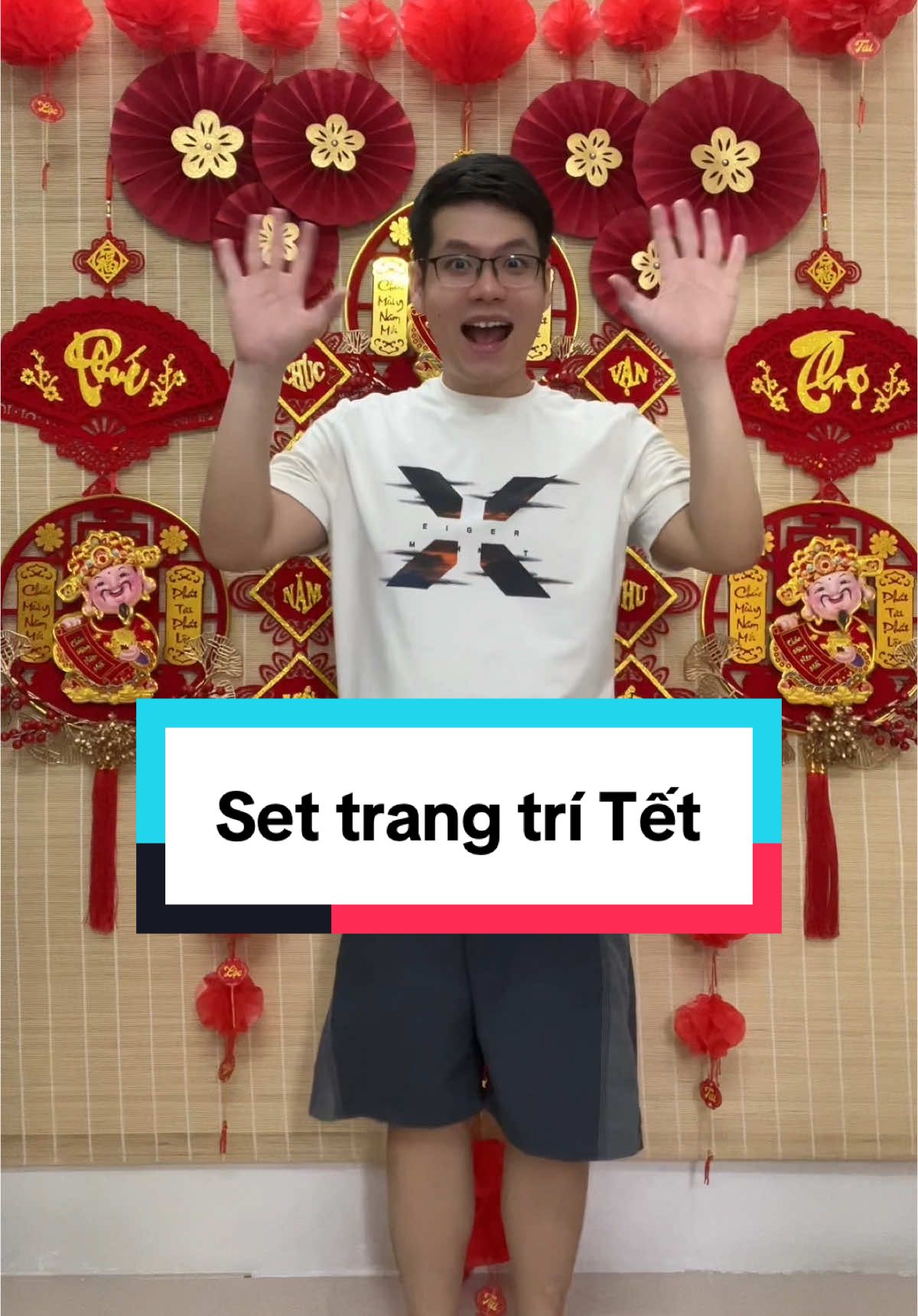 Cùng trang trí nhà cửa đón Tế cùng em nha cả nhà #TikTokCreatorSearchInsightsIncentive #sonsoisang #kocnet #tet #trangtri #decor #trangtritet #thantai #ongthantai #quat #caudoi #lien #khanh #manhtam #manhtre #manhtreotet #quattet #longden #denlong #longdendo 