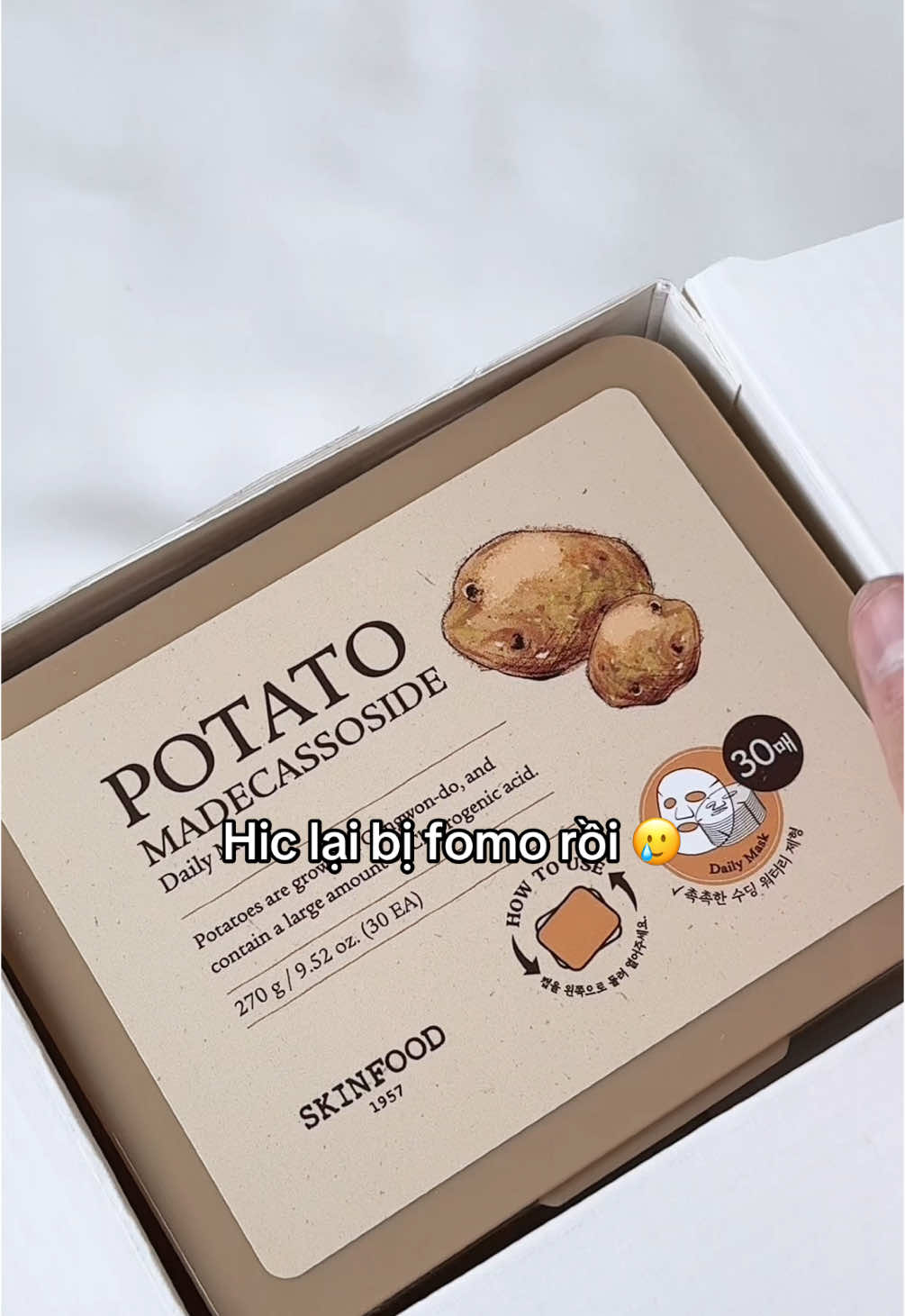 Nghiện toner pad 🥔 nên khi brand ra dạng mask là tiền tự rời khỏi ví lúc nào ko hay.. 🙃 #fyp #kbeauty #xuhuong #koreanskincare #viral #skinfood #dailymask @skinfood_global 