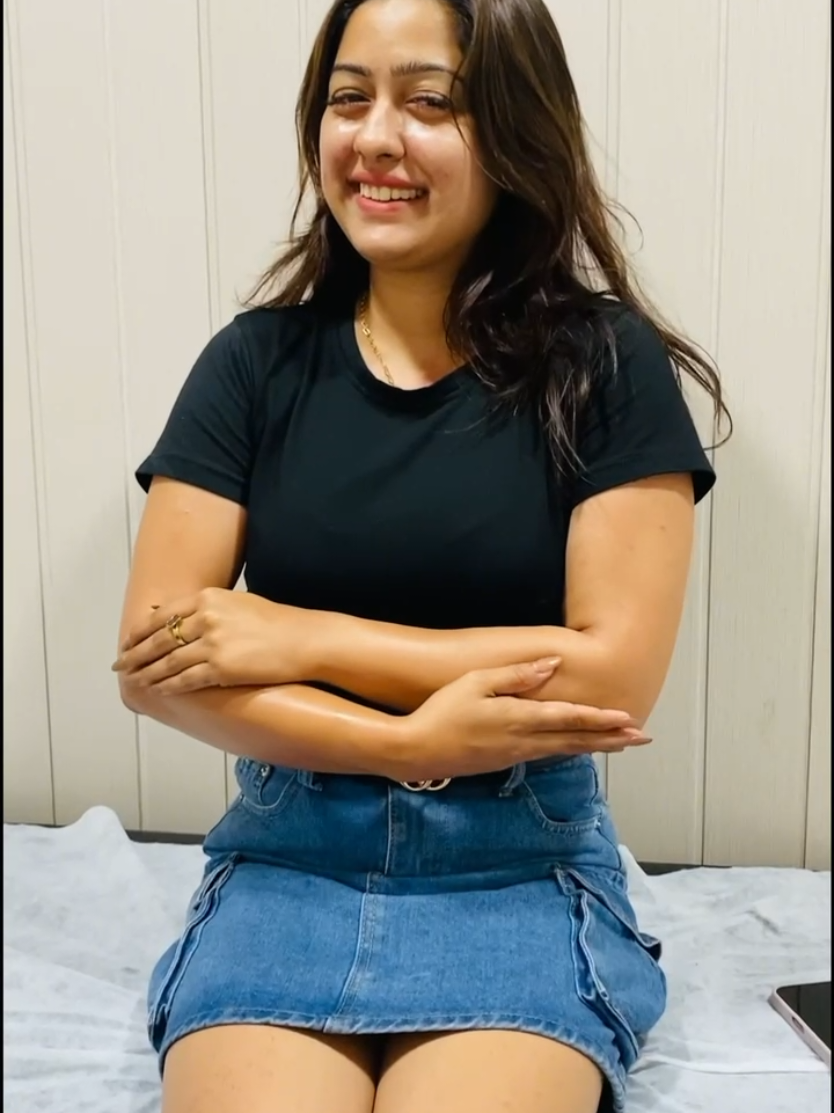 @Sachinthani Kaushalya 😍 #bodywaxing #waxing #skincare #actresslife #actress #sachinthanikaushalya #beautytips #beautyhacks #skinpolish 