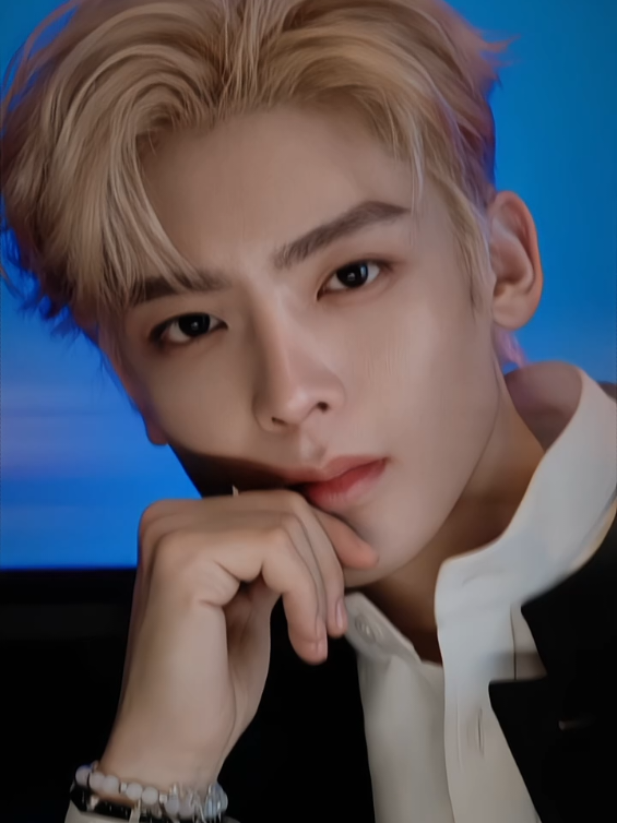 neo melet ak kepelet😋  #houminghao #neohou #侯明昊 #wangye #iamnobody #iamnobody2 