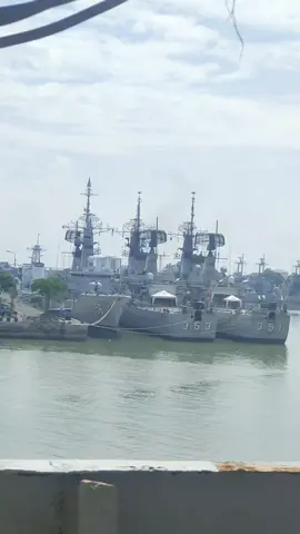 Mentahan Kapal perang #storywa #prankwhatsapp #prankvideo #story #storywhatsapp ##fyp #kapal #prankstory #kulikapal #