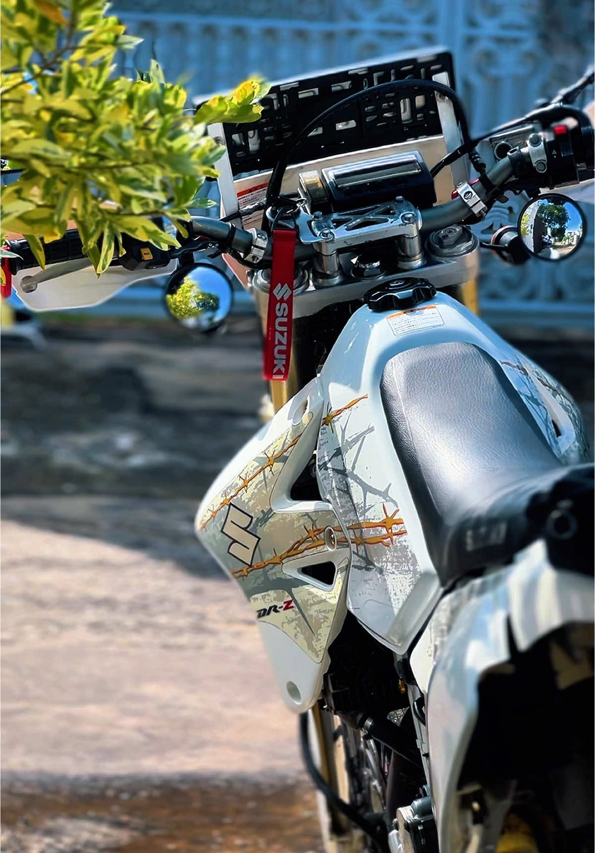 මගේ 💎#highcapacitysrilanka🇱🇰 #lesanda #bikerlife #lesx400sm #drz400srilanka #drz 