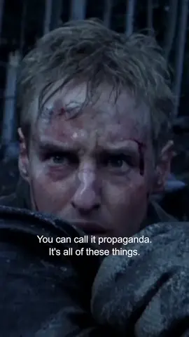 🎬 Entertainment or propaganda? From Top Gun to Black Hawk Down, the US military has shaped thousands of Hollywood films and TV shows through script rewrites and control over high-cost gear. Theaters of War | Watch at SBS On Demand #propaganda #topgunmovie #blackhawkdown #usmilitary #filmmaking