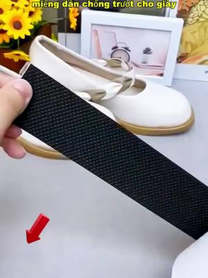 Giảm giá 50%！Miễn phí vận chuyển! Dán Chống Trượt Cho Giày, Cắt Dễ Dàng, An Toàn Mọi Lúc, Mua Ngay!