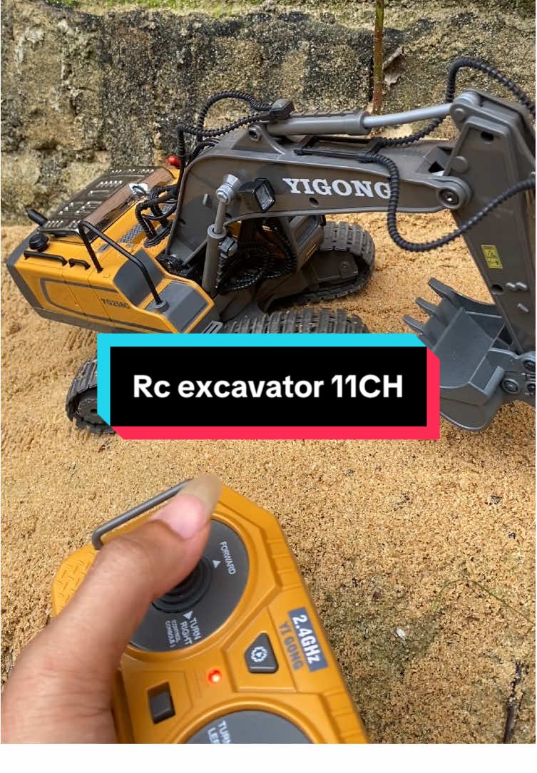 Rc excavator 11CH yigong #rcexcavator #excavator #mainananak #promo #trending 