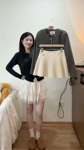 Lên màu best seller lun heeee, còn tuần nữa em nghỉ tết rùi, ce nào chưa chốt e này thì chốt lẹ đi nhá, chưa đến 200 cành 1 em chân váy chất dạ dày dặn, quá là rẻ ýyy🥳 #xuhuong #outfitideas #outfit 