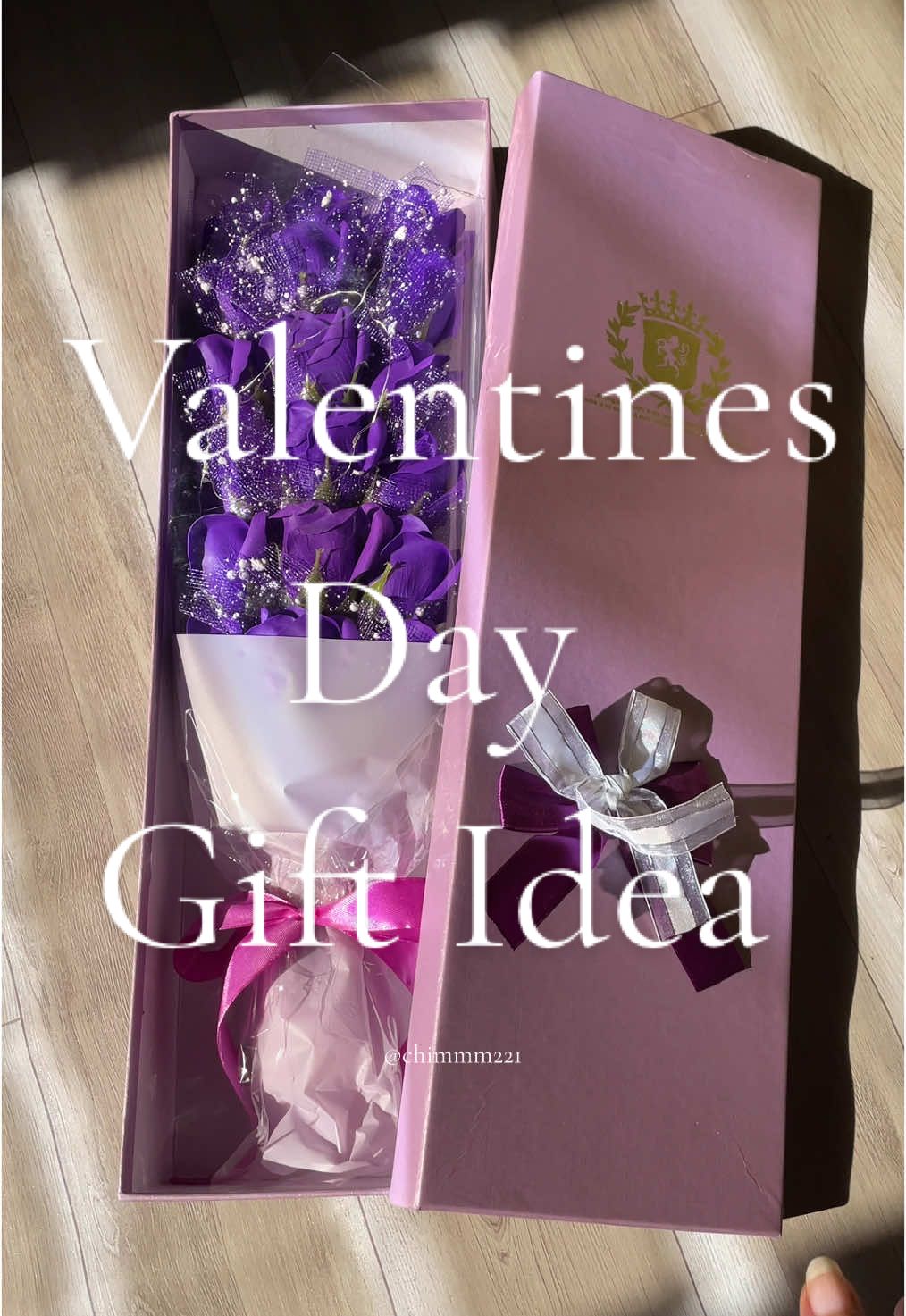 Gift idea for Valentines Day! ✨💐 #flower #flowers #bouquet #roses #18roses #bouquetinabox #giftidea #ValentinesDay 
