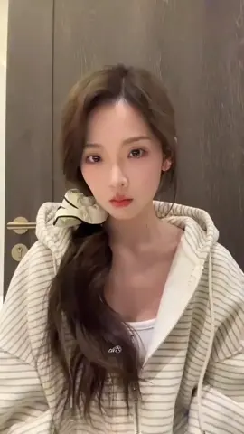 [ 15.01.25 || VIDEO ] DOUYIN TRƯƠNG MIỂU DI UPDATE : Dingding #TrươngMiểuDi #Zhangmiaoyi #张淼怡 #china #douyin #xuhuongtiktok #tiktok 