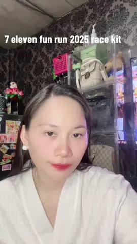 Unboxing what’s inside my racekit #sevenelevenrun2025 #Running #tiktokrunners #16kmcategory #run 