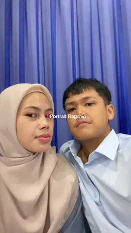 maafin 2 orang yang gak baca tulisan 'jangan injak sofa' itu ya kaka-kaka 📍Portrait Flagship sumpah gak baca, malunya sampai sekarang masih berasa😭 #pov  #photobox  #pacaranhalal  #blokm 