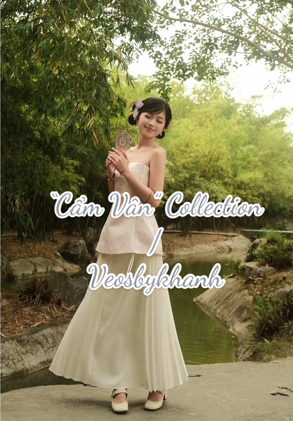 Tết này xúng xính đồ @VEO’S 🧏🏻‍♀️ Các bác thích set nào nhất ạaa? 🦢 #tet2025 #aodai #veos #veosbykhanh #concepttet2025 