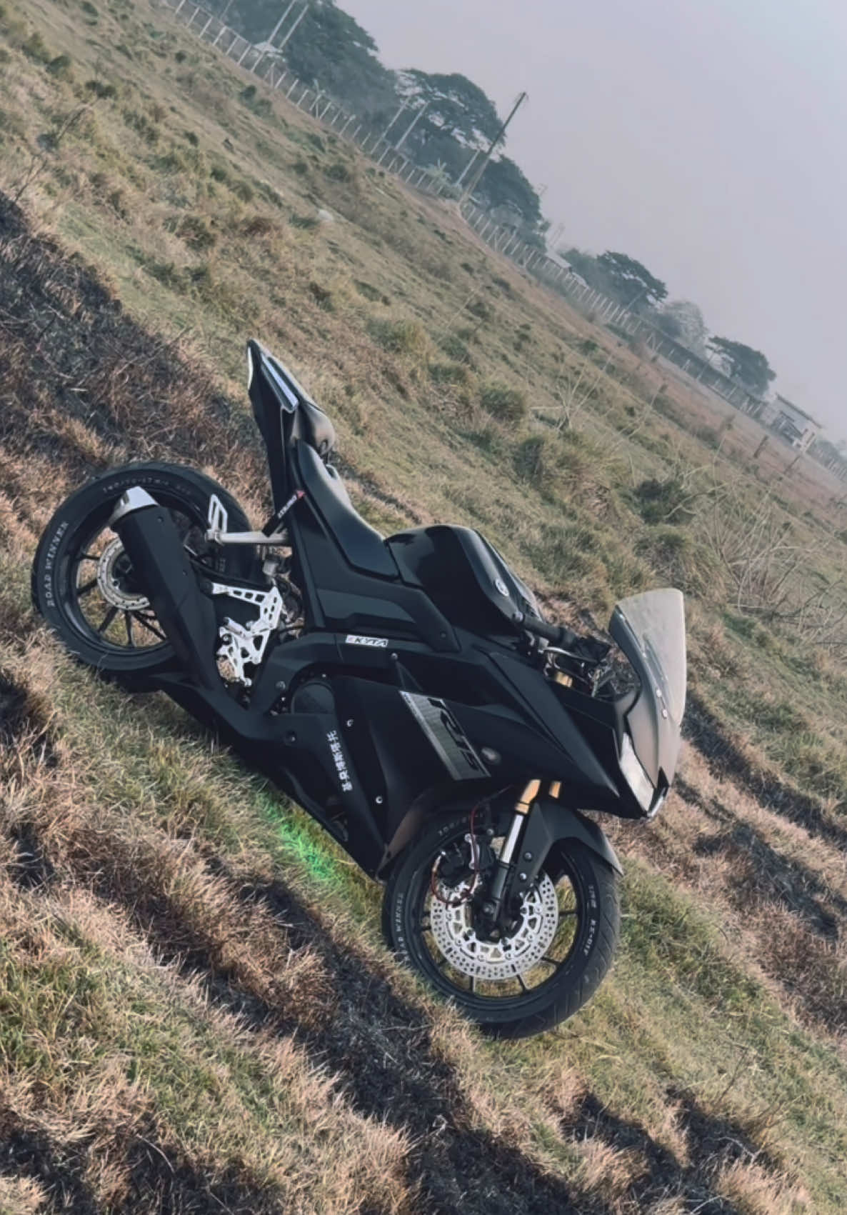 Friday!#foryoupage #foryou #fypシ #saxboomb #yeayea666 #trending #modifikasi #unfrezzmyaccount #v3 #r15v3black #wheneverwherever #fypage  