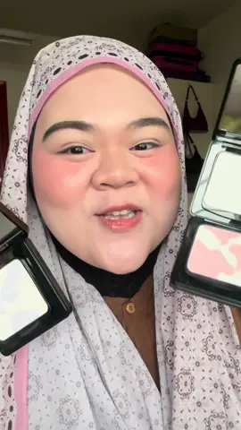 AAAAA SGT EKSAITED YE GAISS FOR THIS PRESSED POWDER NOW DH JDI DAILYYY💋💋💋💋 #carslan #pressedpowder #makeup #fyp 