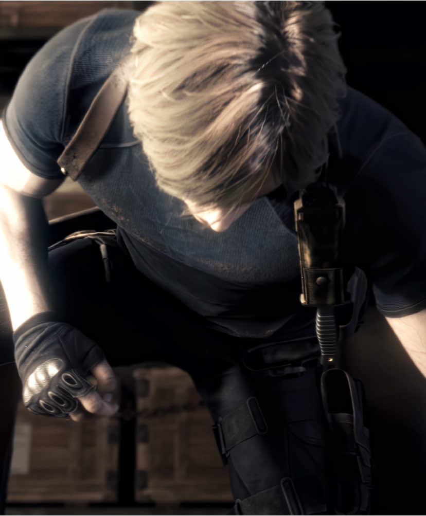 #LEONKENNEDY ; since people are stealing and recreating my edit without credits i decided to remake it yayyy!!  cc arthur_.17 #residentevil #residenteviledit #re #re4 #residentevil4 #leonkennedyedit #re4r #blowthisup #viral #foryoupage #fyp #fy #aftereffects  @ela @dani @ol @saerinoo 