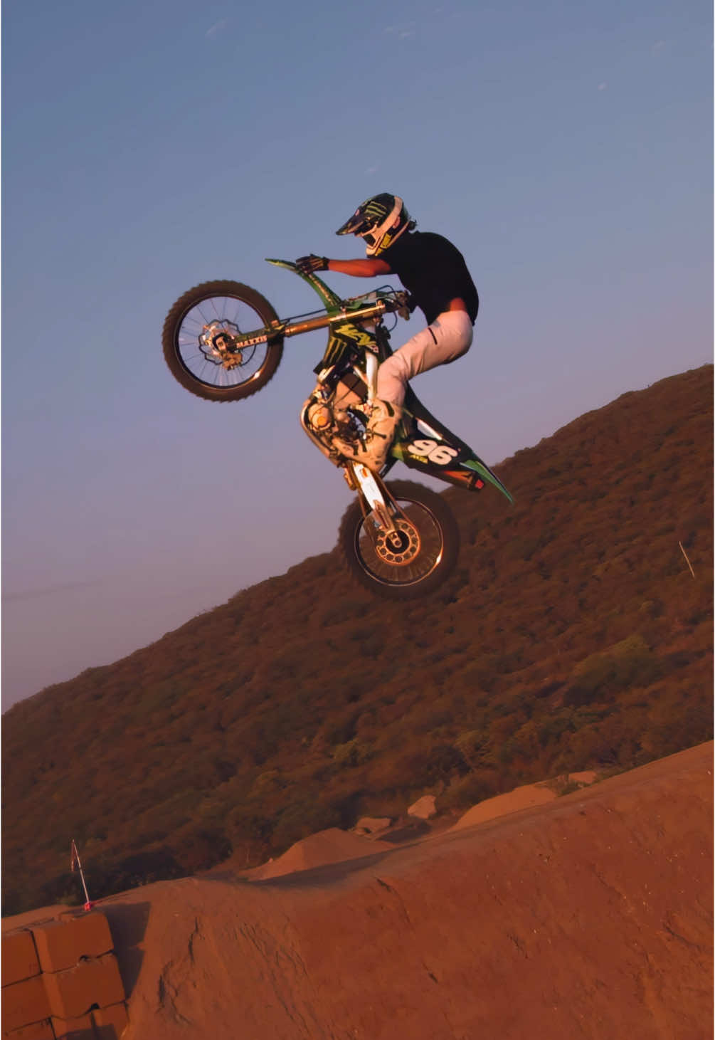 Goodbye my american viewers 😢😢 | #fmx #dirtbike #motocross 