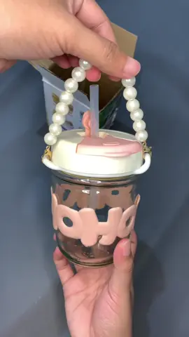 Secakep ini cuman 8kdoang lohhh #tumbl #tumblr #tumblrgirl #tumblraesthetic #botol #botolminum #botolminumviral 