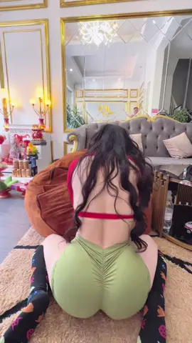 Ai biết giật cơ mông k? M làm hông dc 😕