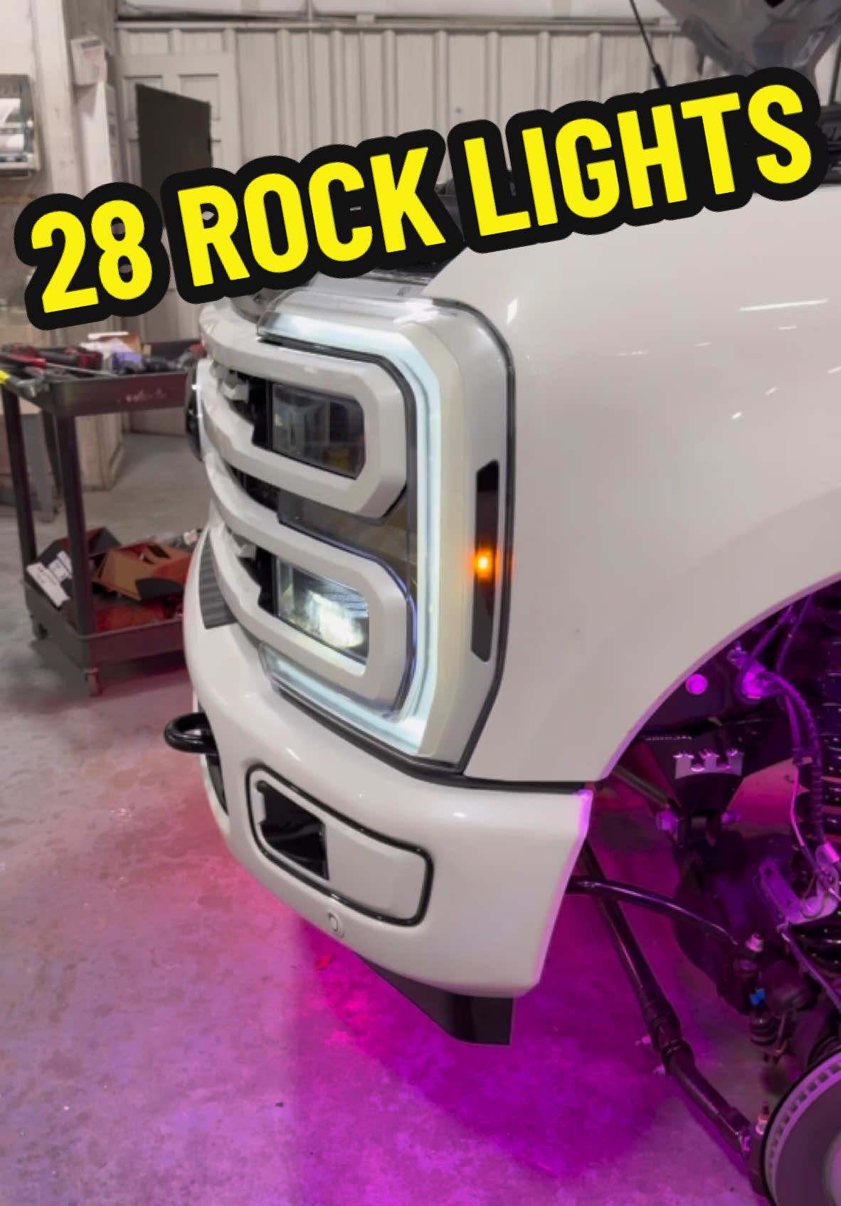 28 Wild Willies LED Rock Lights after 8! #akinsford #f250 #wildwillies #vossen #realdealneal 