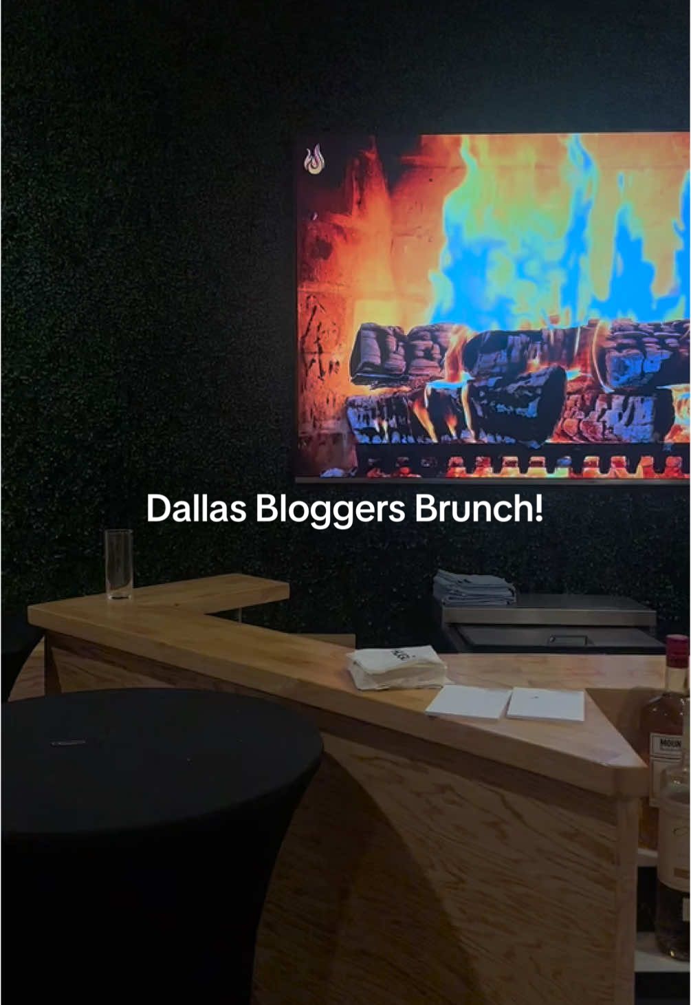 Dallas Bloggers! A new community I found myself connected with this past year. It feels good to be uplifted by women with like minded goals and visions. I’m excited for what’s in store next! 🌎 #dallasblackbloggers #contentcreator #beauty #fashion #dallas #community