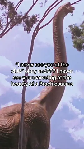 In the clerb we’re all friends with Brachiosaurus. #Jurassic #JurassicPark #JurassicWorld #Dinosaurs #DinosaurTok 