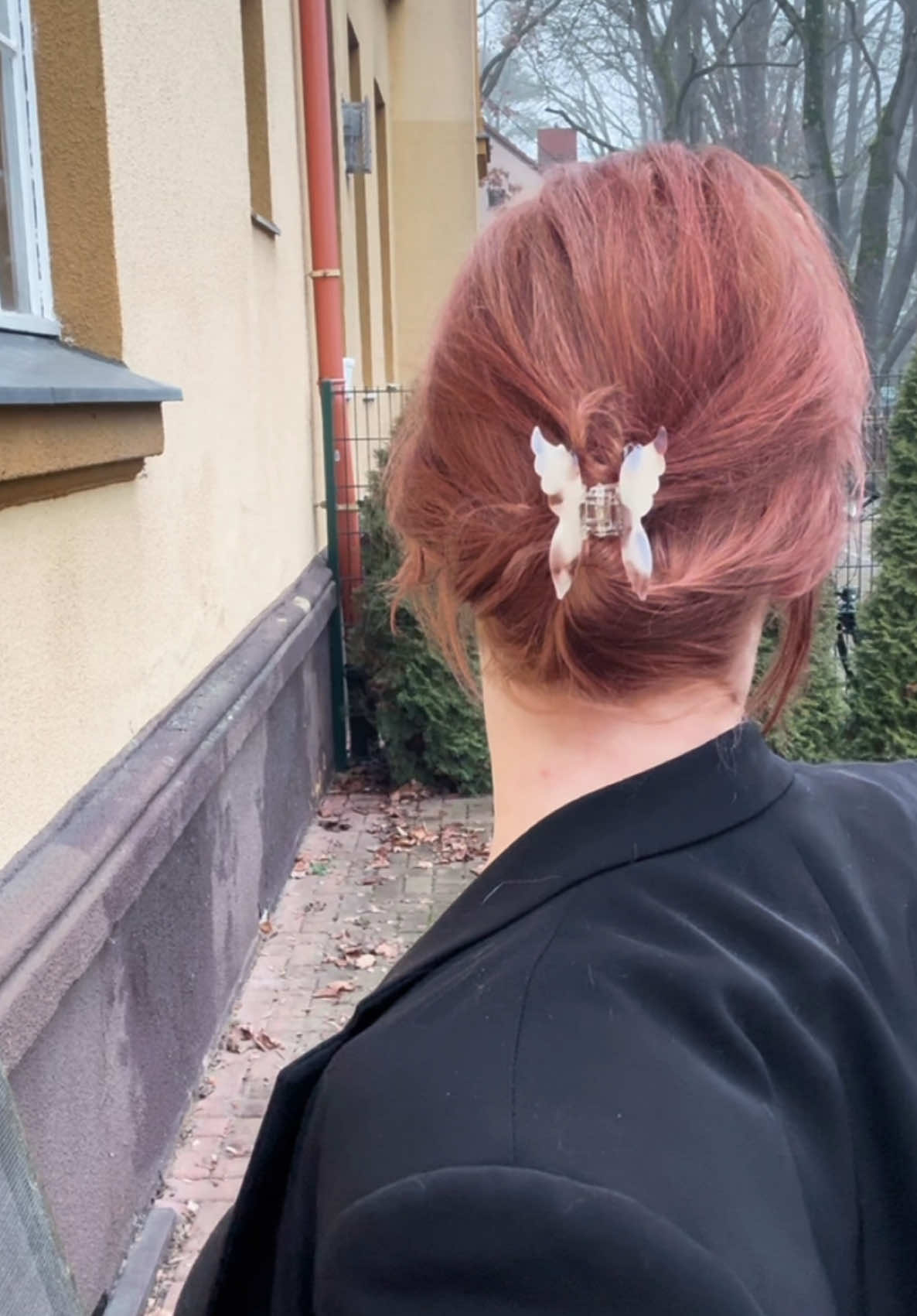 Butterfly Claw Clip Updo🦋 #butterflyclawclips #clawcliphairstyles #updohairstyle #hairupdo #hairhacks #hairtipsandtricks #shorthair #shorthairstyles #hairtutorial #hairdo #easyhairstyles 