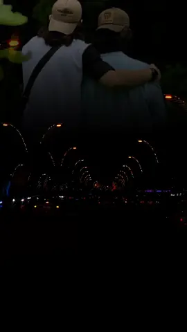 #أنت الاخ وأنت الصديق #تصميم_فيديوهات🎶🎤🎬  #شيلات يمانيه  #اداء الشاعر ايمن هيسان  #حالات واتساب 