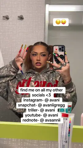 just in case 😏 i post wayyyy more on insta btw