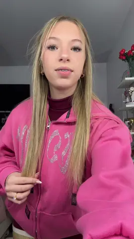 alainza dancing?? #dance #gaspedal #fyp #foryoupage #viral #views #foryou #socute #cheer 
