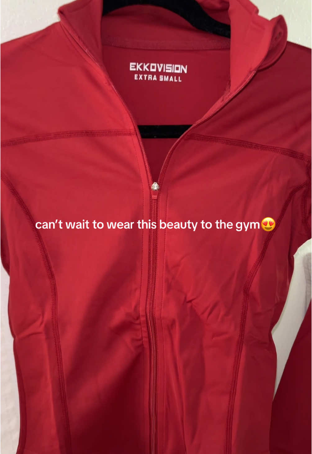 recently discovered ekkovision carries women’s clothing 😫🤞 #ekkovision #gymclothes #ekkovisionclothing 