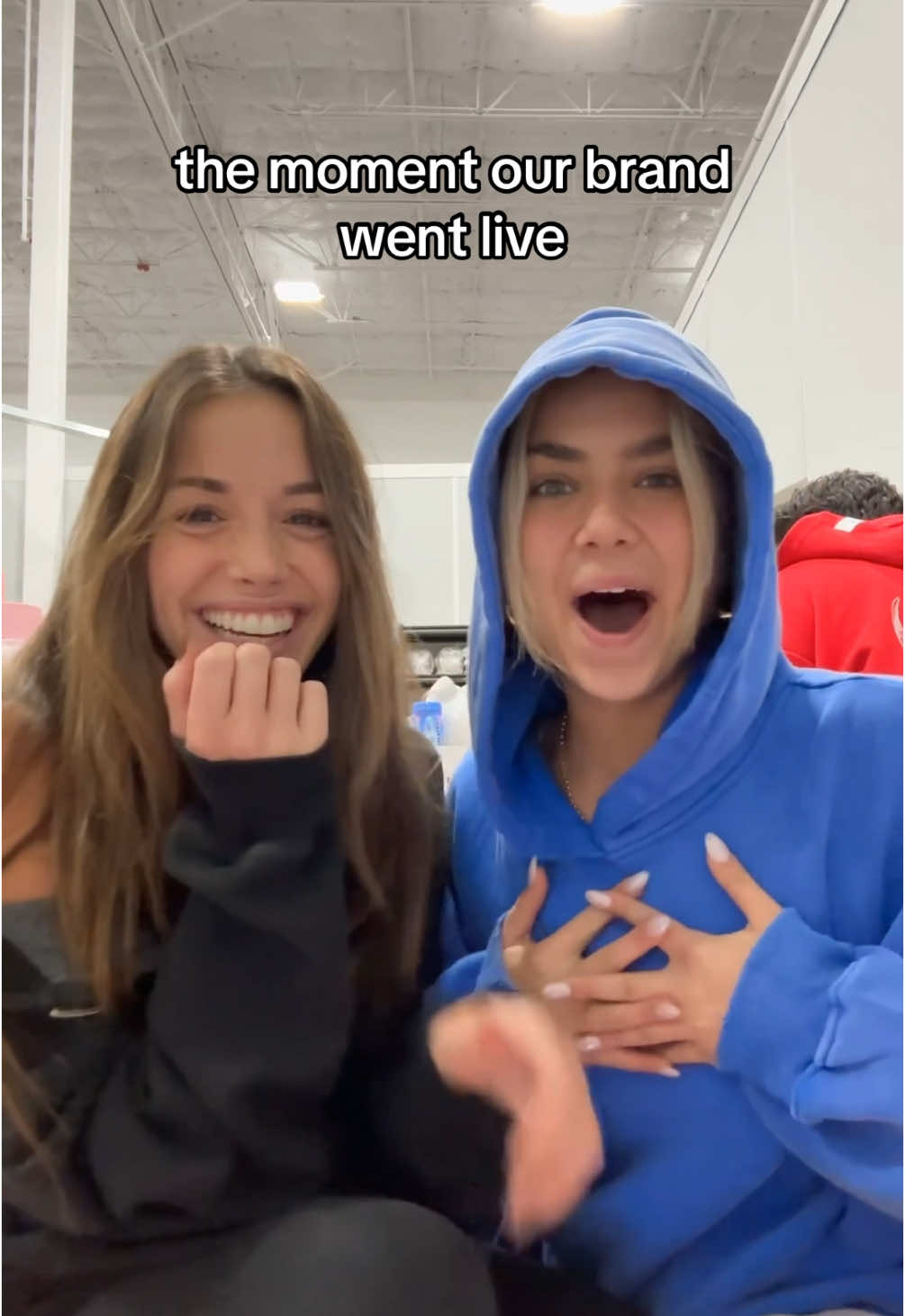 couldn’t be more grateful thank you guys so much we’ve been waiting for this day @shescountry @Alisa Kotlyarenko♡ #shescountry 