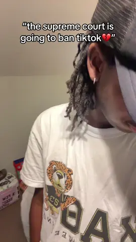 Replying to @freeRio_23 heh, not on my watch.