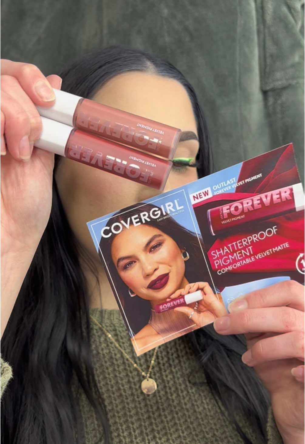 NEW @COVERGIRL Outlast Forever Velvet Pigment 💄 comfortable velvety matte wear ! #covergirl #lipstick #velvetmatte #mattelipstick #newmakeup #affordablemakeup 