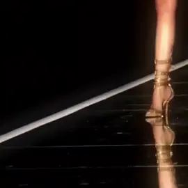 ... #fernandatavares #runwaywalk #catwalk #modelwalk #dior #dior #DIOR #fashion #Runway #fernanda #fashionshow #brasil #SuperModel #horsewalk #fyp 