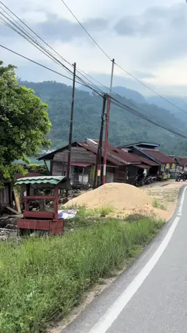 Jalan terkeren kalau mau ke arah bahodopi atau sebaliknya#fyp #sulteng_morowali #foryou 