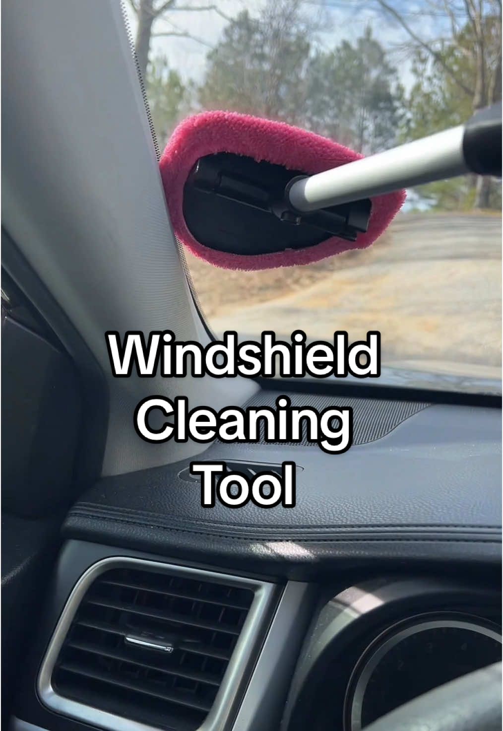 This windshield cleaning tool is so easy to use and cleans your windshield so well! It does a great job of getting all the build up off your windshield and you can use it inside or outside! #windshieldcleaner #windshield  #carcleaning #carcleaninghacks #cleancar 
