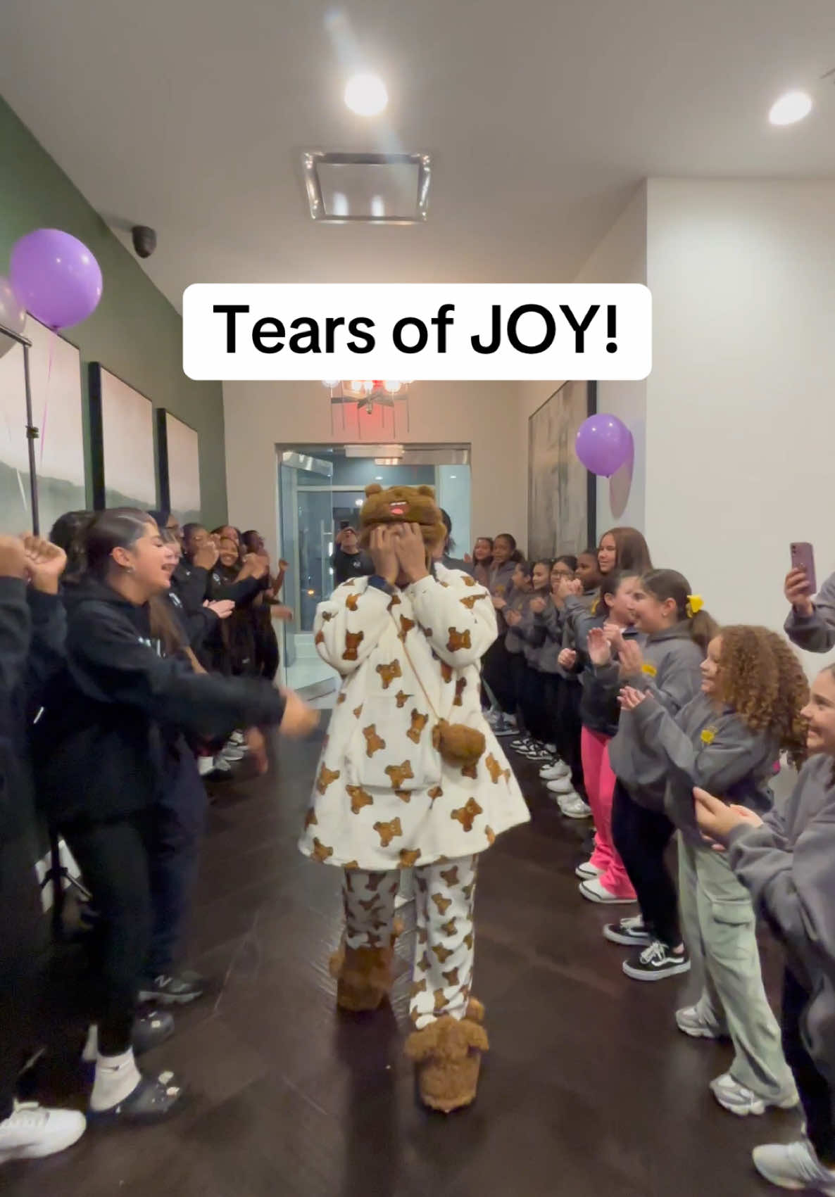 You’ll always win when you move with love and genuine intentions. Love from kids hit differently. I’m overwhelmed with joy! Thanks @trifectasteppers! The meet & greet was dope! Can’t wait to vibe wit yall more!  #explorepage #expressieyourself #explore #fyp #fypシ゚viral #fyppppppppppppppppppppppp #step #reels__tiktok #reelsvideo #relatable #fypage #trending #dssd #fy #joy #happy #happiness 