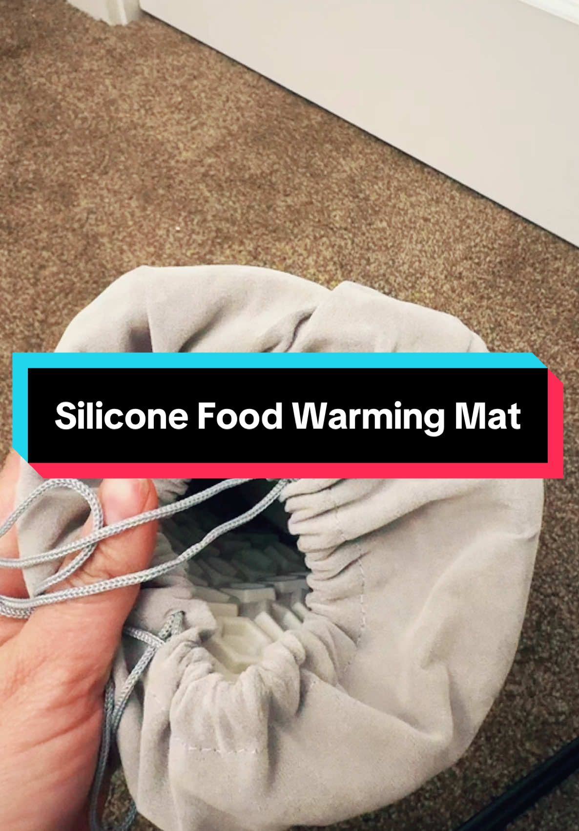 #lichico #foodwarmer #siliconemat #tiktokshop #tiktokpartner #viral #foodtiktok #potluck #potluckidea #handygadgets #tiktokmademebuyit 