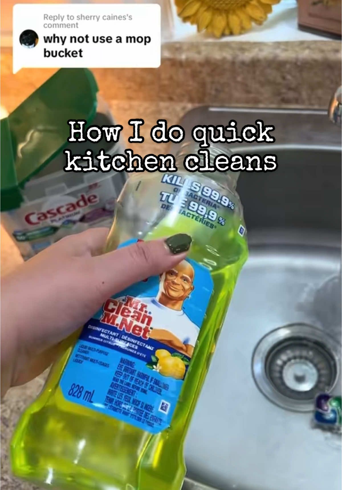 It’s the easiest method & it works so well  #clean #cleaning #cleanhome #mopping #cleaning video #CleaningHacks #CleaningTips #CleaningHack #mopsquadhandbook