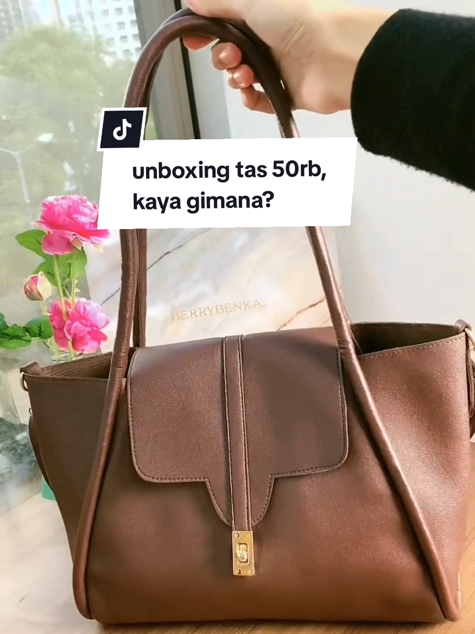 unboxing tas 50rb, ternyata cakep banget lhoo 😍 #totebagwanita #berrybenka #bbreview #worthtobuy 