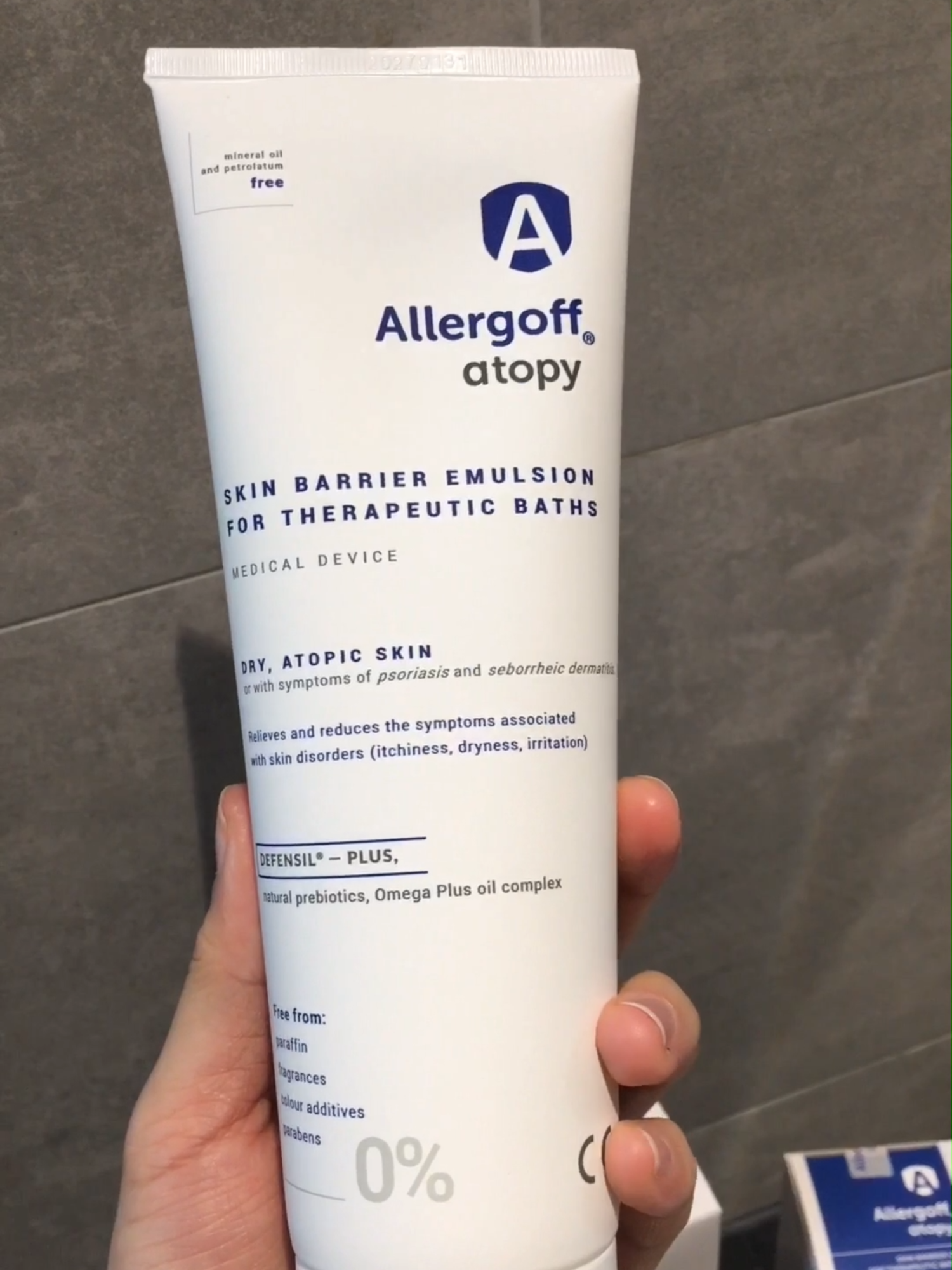 Sữa tắm chuyên biệt làm dịu da, dưỡng ẩm Allergoff atopy 250ml #diung #duongam #suatamchobe #atopy #viemda #suatamkhongbot #demodex #eczema #tetanlanh