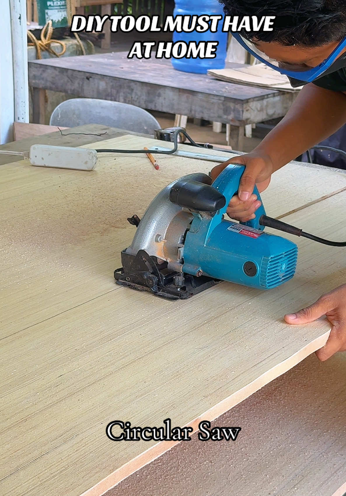 DIY TOOLS MUST HAVE at home 😊 #diytools #circularsaw #saw #electrictools #fyp #trending #diyproject 