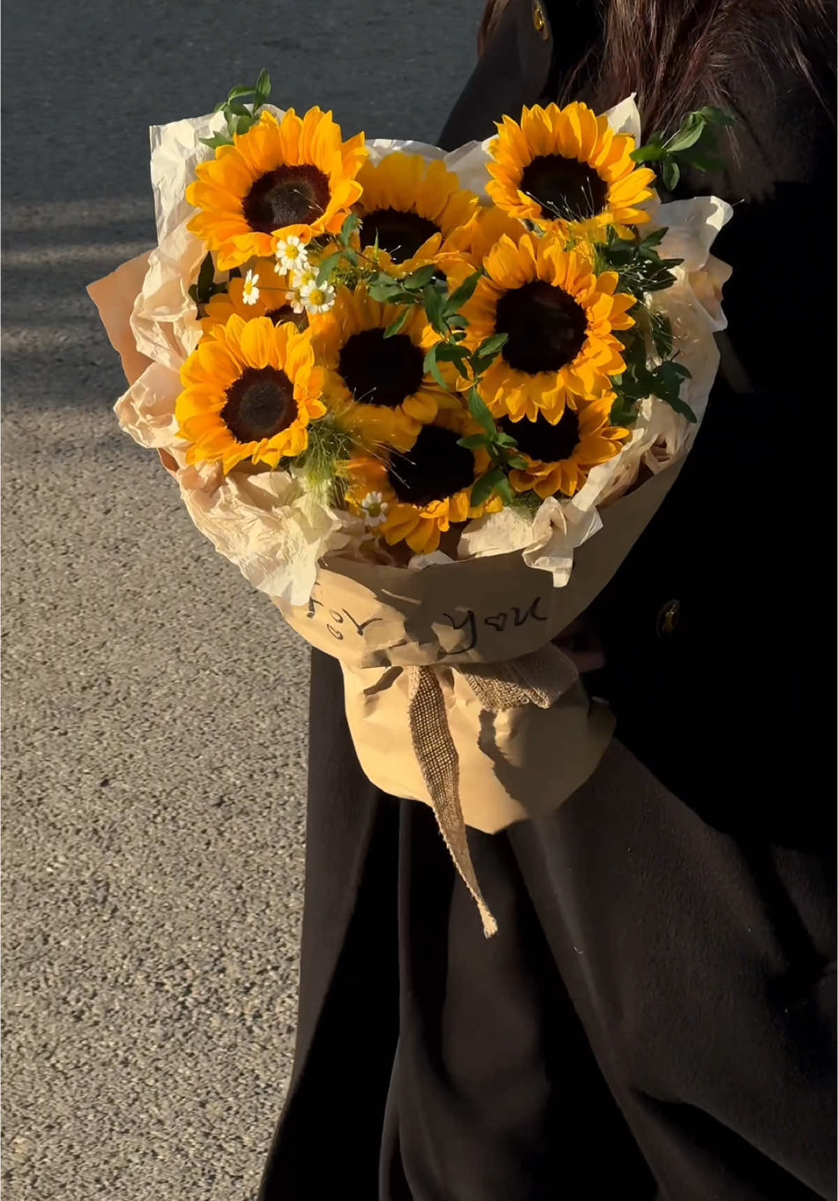 Nụ cười em đẹp như 🌻 #hoa #huongduong #hoaxinh #chill #hoathatsac 