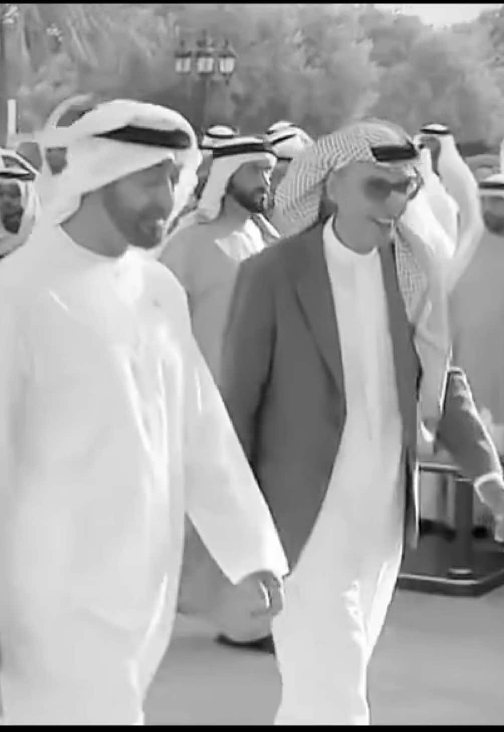 ليت بوظبي ياسَعها الهدب #بدر_بن_عبدالمحسن #explore #اكسبلور #fyp #abudhabi 