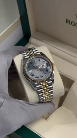 Rolex Datejust TwoTone Jubilee Roman #RolexCambodia #sellwatches #watch 