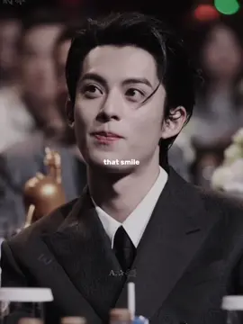 A man with the sweet smile!! #dylanwang #wanghedi王鹤棣 #chineseactor 