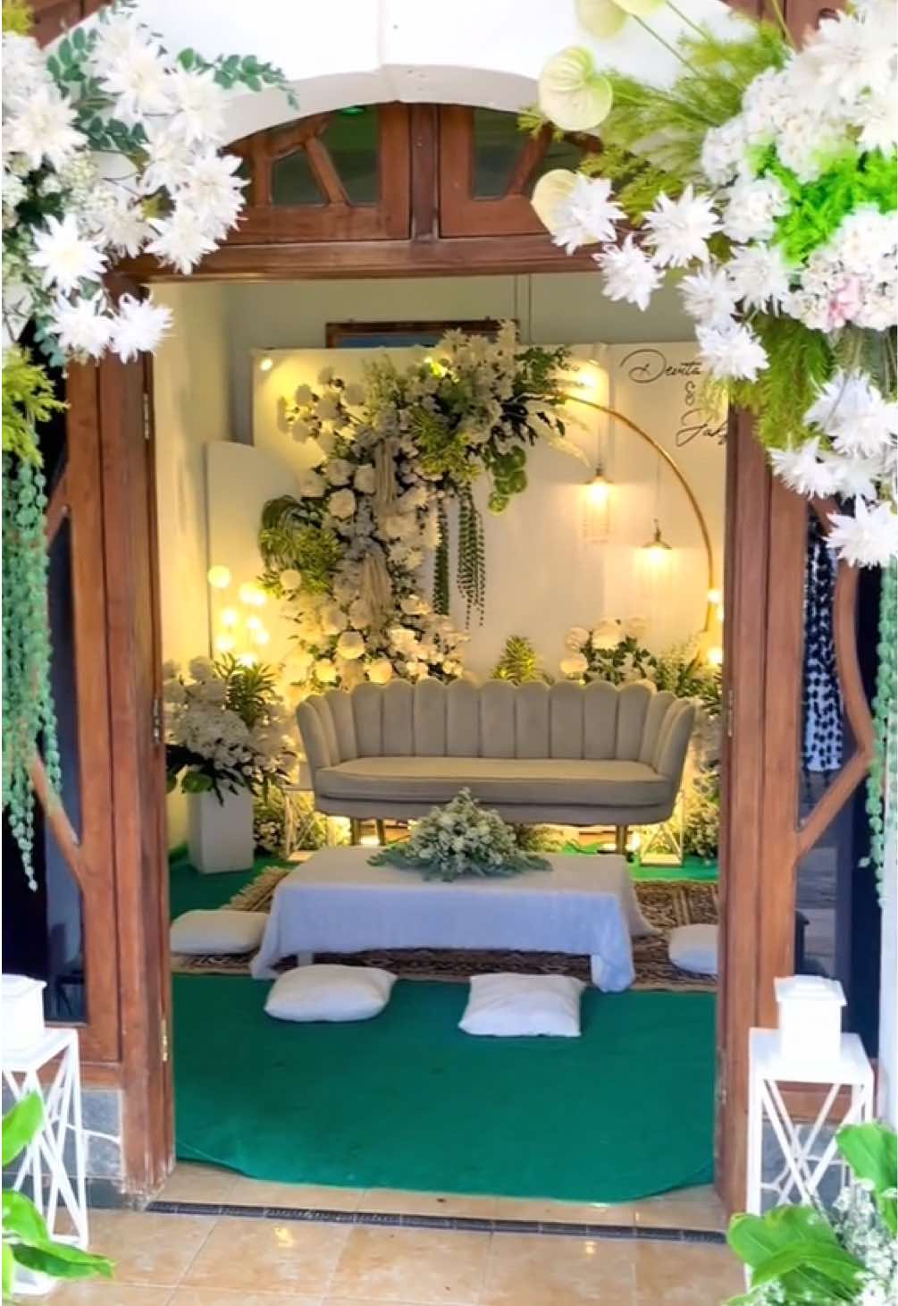 Dekorasi Intimate, akad nikah di dalam rumah 😍 #CapCut #085790579168 #wedding #pernikahan #lamaran #engagement #akadnikah #pernikahanidaman #nikah #dekorasiwedding #dekorasipernikahan #dekorasilamaran #dekorasiengagement #dekorasiakad #dekorasiakadnikah #inspirasilamaran #inspirasipernikahan #inspirasiwedding #lamaranmoment #weddingmoments #weddingtiktok #dekorasikediri #kediriwedding #weddingkediri #kediri #kediri24jam #kedirilagi #vendorwedding #fy #fyp #fypシ #fypシ゚viral #fyppppppppppppppppppppppp 