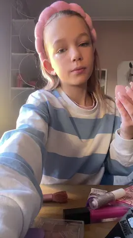 @Smuuti Skin @smut      Fins det något betre en❤️😘💖🩷