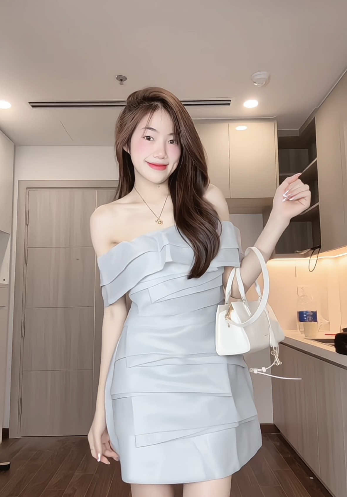 #xuhuong #lanhchanhreview #vayditiec #vay 